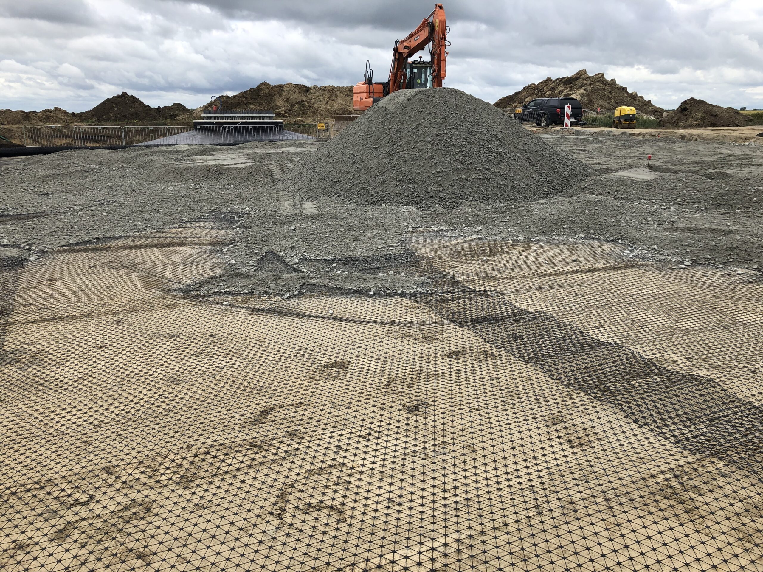 Georuszty polipropylenowe trójosiowe (heksagonalne)